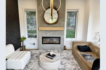 301 Kingsland Rd, Roxbury Township, NJ 07850 - Photo 6