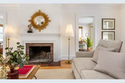 17 Mendl Ter, Montclair, NJ 07042 - Photo 8