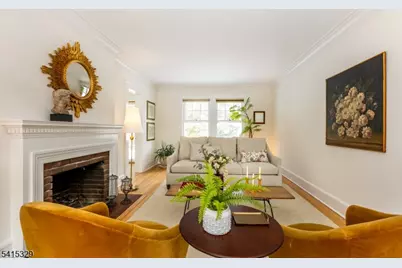 17 Mendl Ter, Montclair, NJ 07042 - Photo 6