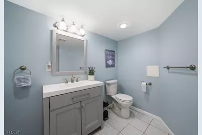 107 Van Dyke Ct, Hillsborough Township, NJ 08844 - Photo 34