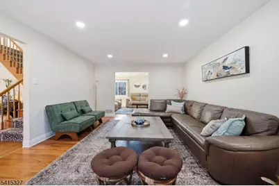 107 Van Dyke Ct, Hillsborough Township, NJ 08844 - Photo 8