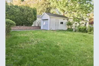 45 Cypress St, Millburn, NJ 07041 - Photo 22