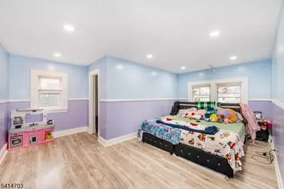 63 Mission St #2, Montclair, NJ 07042 - Photo 10