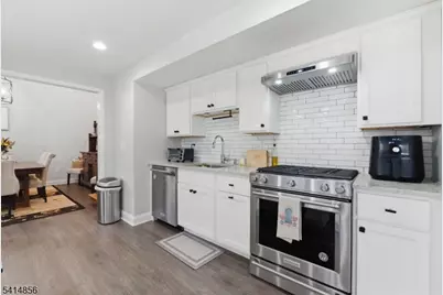 61 Queen Anne Dr, Bernards Township, NJ 07920 - Photo 16