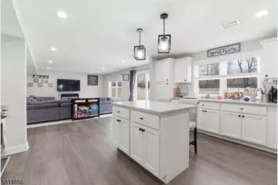 61 Queen Anne Dr, Bernards Township, NJ 07920 - Photo 14