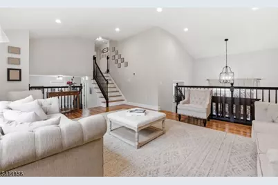 61 Queen Anne Dr, Bernards Township, NJ 07920 - Photo 8