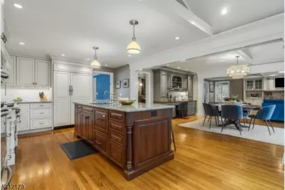 49 Hilltop Rd, Millburn, NJ 07078 - Photo 8