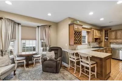 8 Wyckoff Way, Chester, NJ 07930 - Photo 10