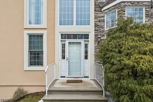 8 Wyckoff Way, Chester, NJ 07930 - Photo 2