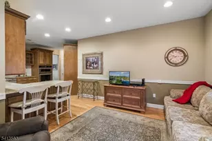 8 Wyckoff Way, Chester, NJ 07930 - Photo 12