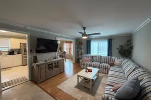 25 Frankie Ln, East Hanover Township, NJ 07936 - Photo 2