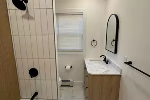 904 Kilsyth Rd, Elizabeth, NJ 07208 - Photo 10