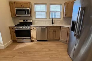 904 Kilsyth Rd, Elizabeth, NJ 07208 - Photo 2