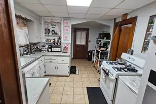 213 Vernon Ave, Paterson, NJ 07503 - Photo 12