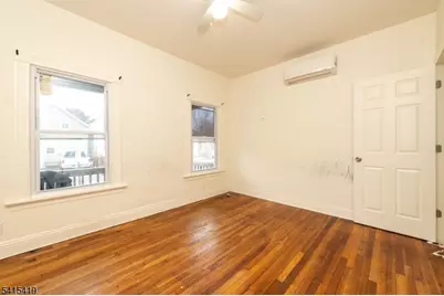 579 Nassau St, Orange, NJ 07050 - Photo 6