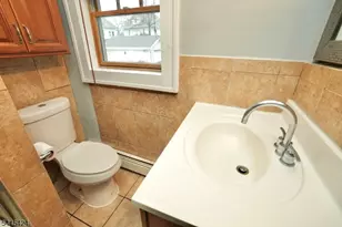 81 Berkeley Ave, Bloomfield, NJ 07003 - Photo 12