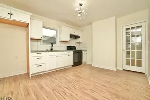 81 Berkeley Ave, Bloomfield, NJ 07003 - Photo 14