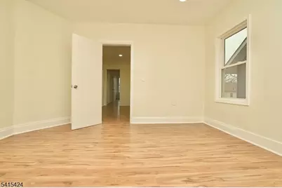 81 Berkeley Ave, Bloomfield, NJ 07003 - Photo 24