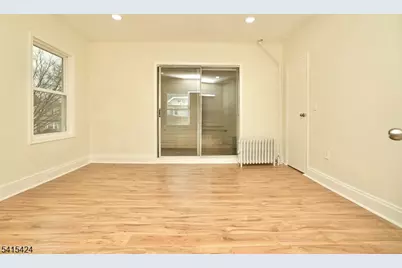 81 Berkeley Ave, Bloomfield, NJ 07003 - Photo 20