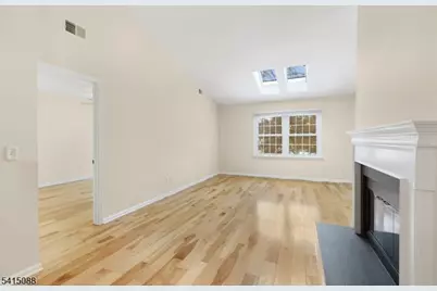 58 Smithfield Ct, Bernards Township, NJ 07920 - Photo 16