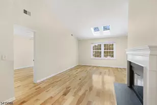 58 Smithfield Ct, Bernards Township, NJ 07920 - Photo 16