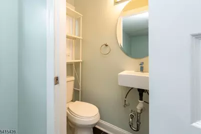 11 Troy Ct, Maplewood, NJ 07040 - Photo 16