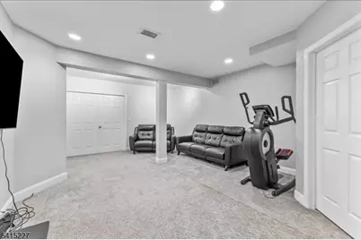 14 Elizabeth Ave, Washington Township, NJ 07882 - Photo 32