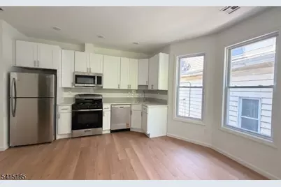 348 Woodside, Newark, NJ 07104 - Photo 14