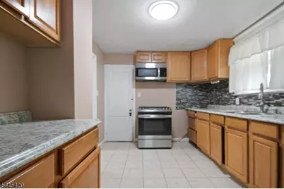 16 Clover Ave, Ewing Township, NJ 08638 - Photo 6
