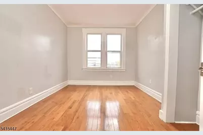 20 Stuyvesant Ave, Newark, NJ 07106 - Photo 12