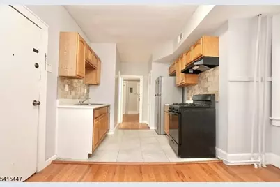 20 Stuyvesant Ave, Newark, NJ 07106 - Photo 10