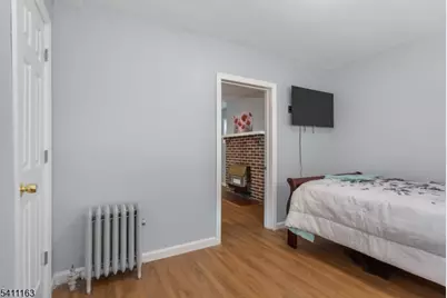 51 Ampere Pkwy, East Orange, NJ 07017 - Photo 16