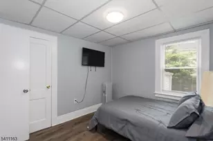 51 Ampere Pkwy, East Orange, NJ 07017 - Photo 18