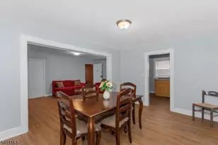 51 Ampere Pkwy, East Orange, NJ 07017 - Photo 8