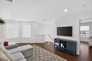 110 Grabowski Dr, Sayreville Boro, NJ 08859 - Photo 18