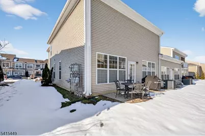 110 Grabowski Dr, Sayreville, NJ 08859 - Photo 26