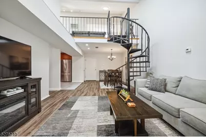 41 Mount Kemble Ave #405, Morristown, NJ 07960 - Photo 2