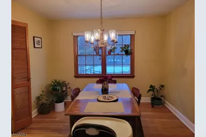 2 Marilyn St, Bernards Township, NJ 07920 - Photo 4