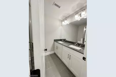 7 N Ridge Cir, East Hanover Township, NJ 07936 - Photo 12