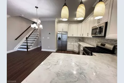 7 N Ridge Cir, East Hanover Township, NJ 07936 - Photo 6