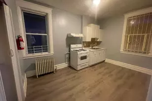 43 Mapes Ave, Newark, NJ 07112 - Photo 2