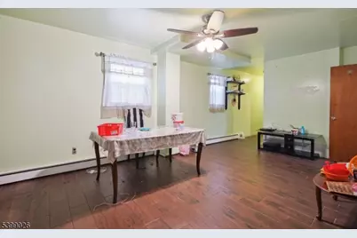 109 Dixon Ave, Paterson, NJ 07501 - Photo 4