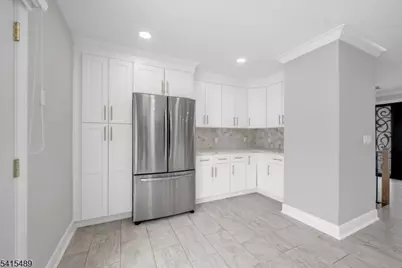 475 Cedar Ln, Paramus, NJ 07652 - Photo 6