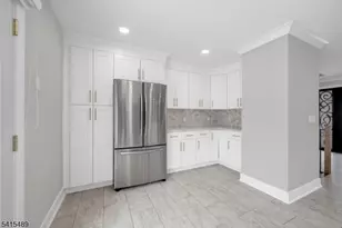 475 Cedar Ln, Paramus, NJ 07652 - Photo 6