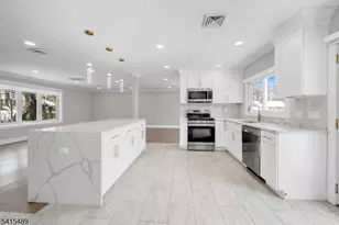 475 Cedar Ln, Paramus, NJ 07652 - Photo 8