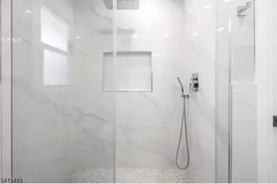 475 Cedar Ln, Paramus, NJ 07652 - Photo 18