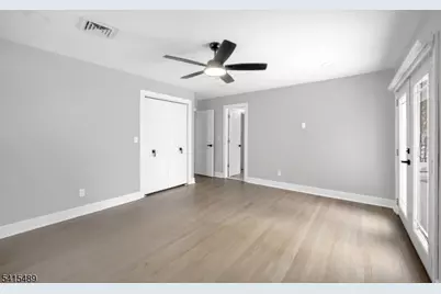 475 Cedar Ln, Paramus, NJ 07652 - Photo 14