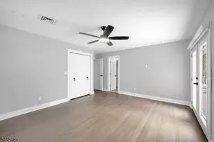 475 Cedar Ln, Paramus, NJ 07652 - Photo 14