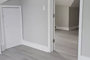 18 Eagle Ave, Paterson, NJ 07503 - Photo 10