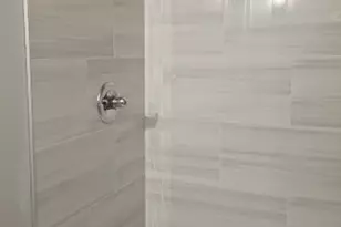 18 Eagle Ave, Paterson, NJ 07503 - Photo 6